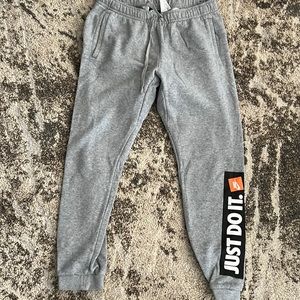 Nike joggers
